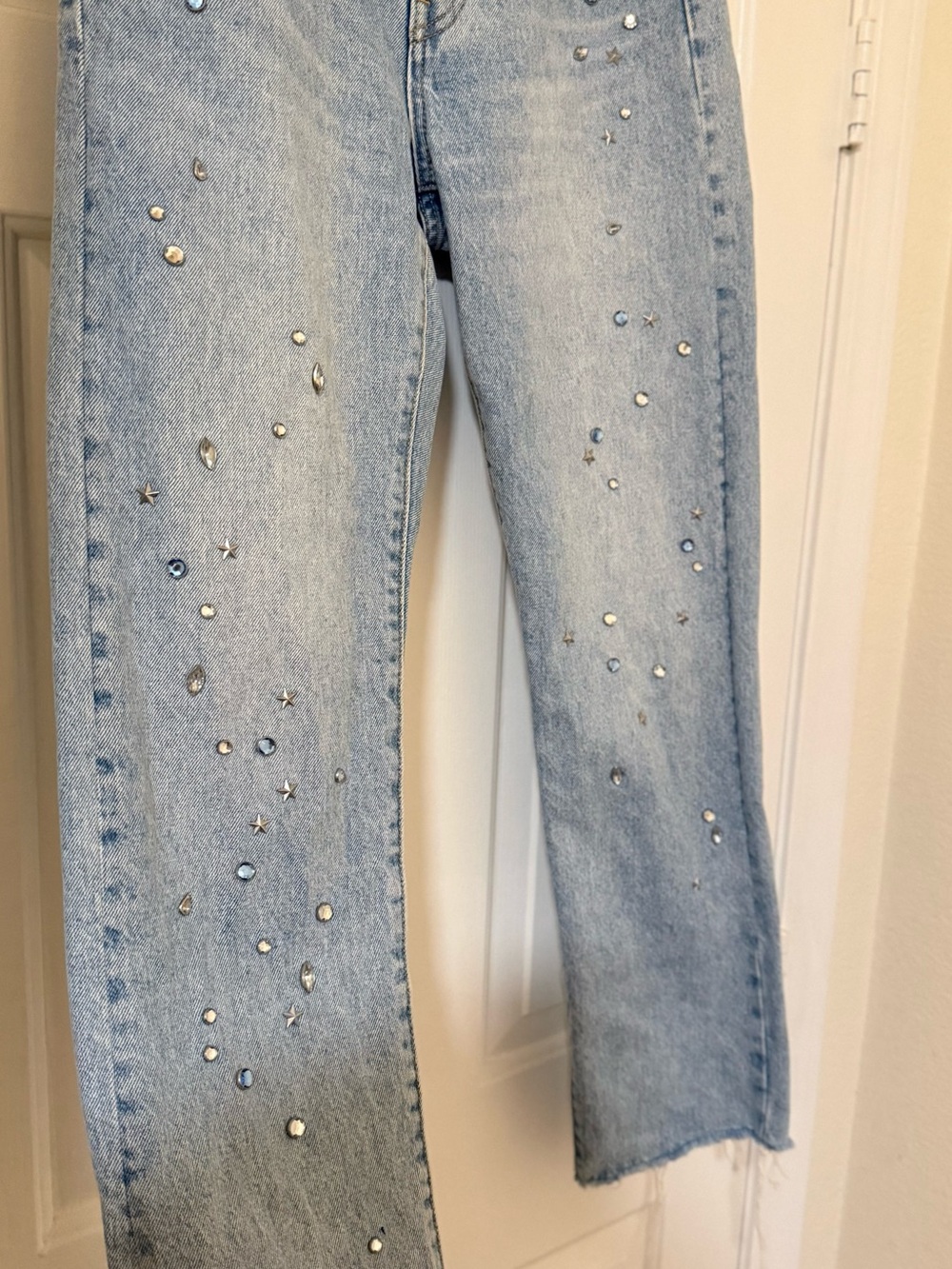 Levi’s Premium 501 Light Wash Studded Rhinestone Denim Jeans 26x30 - Picture 2 of 8